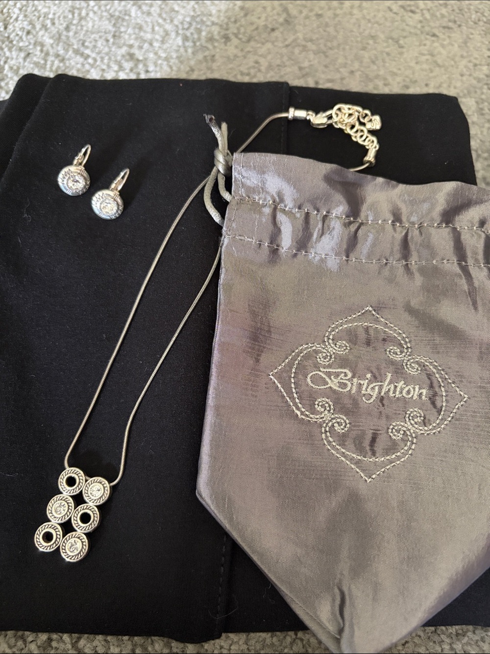 Brighton Rings Silver-Tone Circle Pendant Necklace and Earrings Set - Silver